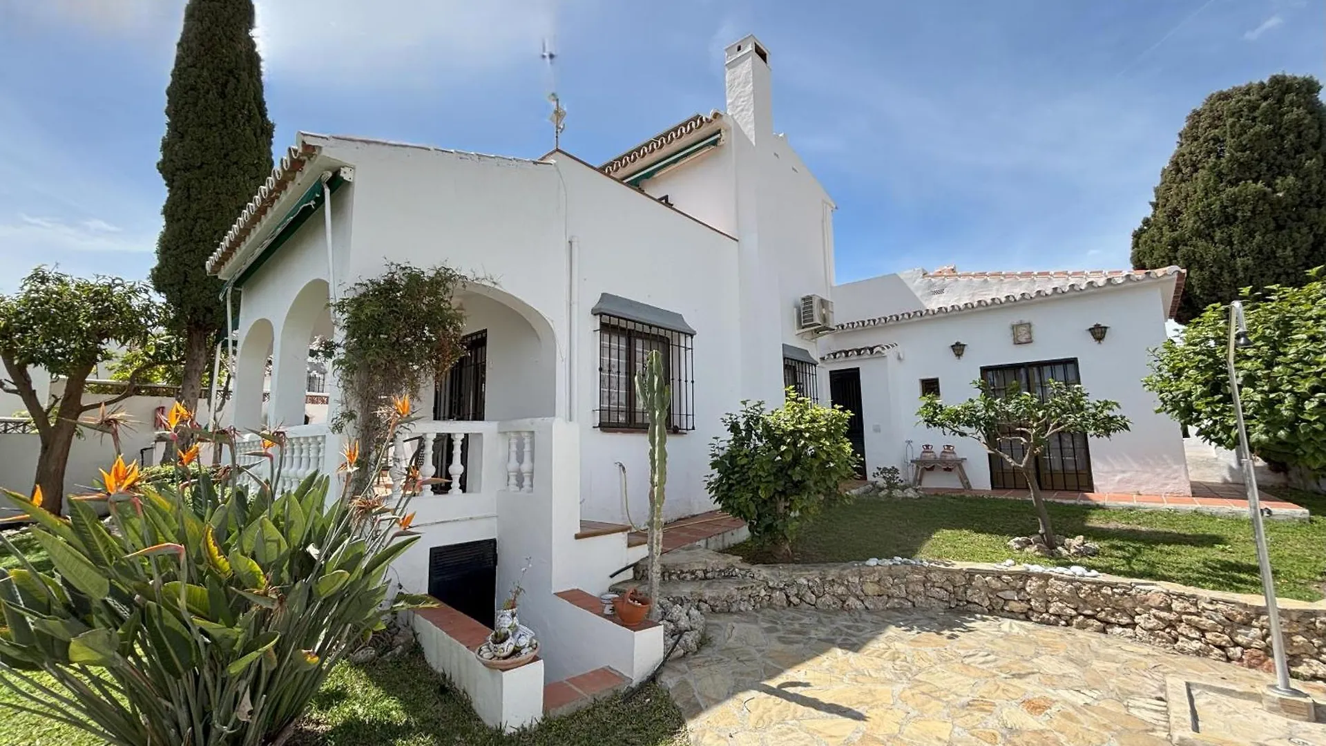Villa Calle Descartes 9 - Eurosur Nerja